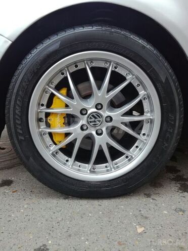 Volkswagen Bora 2003, 180,000 km - 2.0 l - Bakı