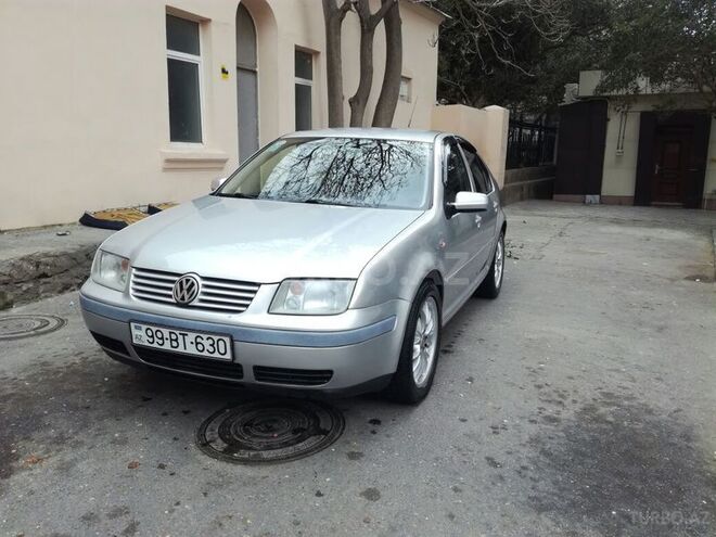 Volkswagen Bora 2003, 180,000 km - 2.0 l - Bakı
