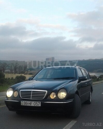 Mercedes E 220 2000, 370,000 km - 2.2 l - Bakı