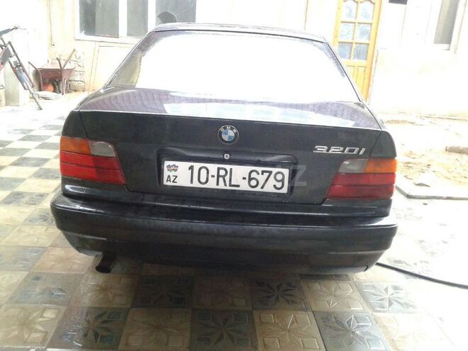 BMW 320 1992, 167 km - 0.2 l - Bakı