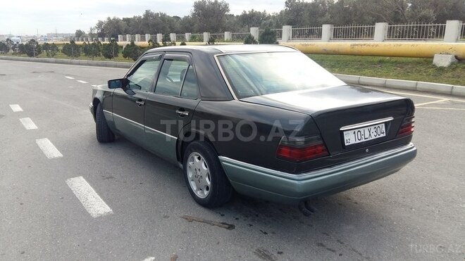 Mercedes E 300 1991, 4,000,000 km - 3.0 л - Bakı