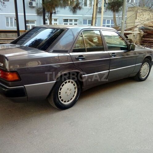 Mercedes 190 1991, 220,000 km - 2.0 l - Bakı