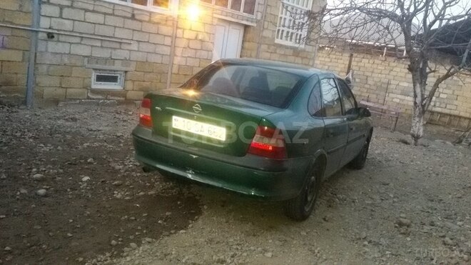Opel Vectra 1996, 254,000 km - 1.6 l - Goranboy
