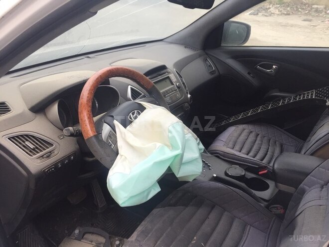 Hyundai ix35 2012, 140,768 km - 2.0 л - Bakı