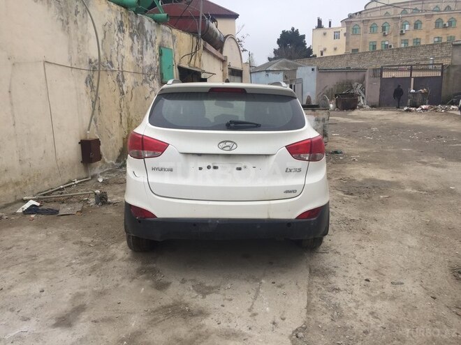 Hyundai ix35 2012, 140,768 km - 2.0 л - Bakı