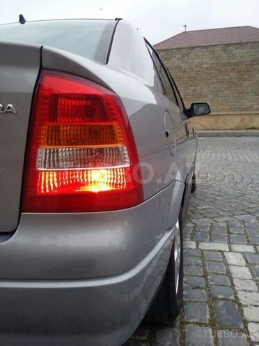 Opel Astra 2000, 194,000 km - 1.6 l - Bakı