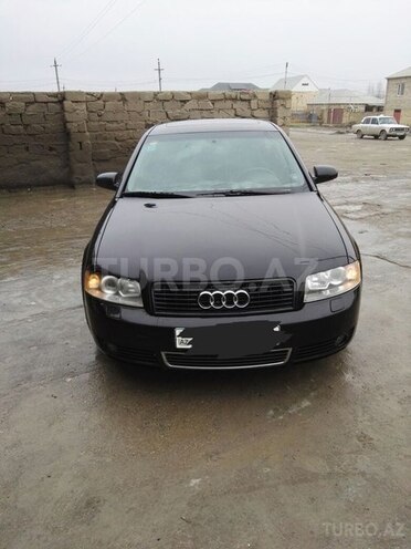 Audi A4 2003, 194,070 km - 1.8 l - Xaçmaz