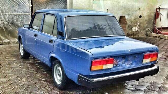 LADA (VAZ) 2107 2007, 53,000 km - 0.2 l - Quba