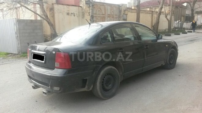 Volkswagen Passat 1998, 200,000 km - 1.8 л - Bakı