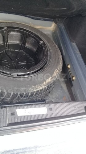 Mercedes E 240 1999, 270,000 km - 2.4 l - Bakı