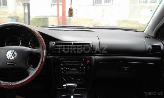 Volkswagen Passat 2000, 150,250 km - 1.8 l - Bakı