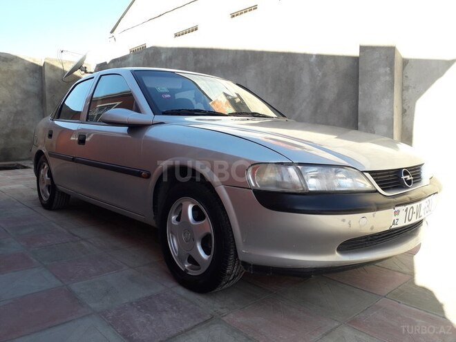 Opel Vectra 1998, 310,000 km - 1.6 l - Bakı