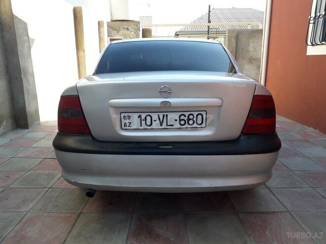 Opel Vectra 1998, 310,000 km - 1.6 l - Bakı