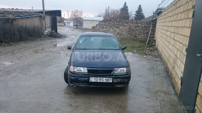 Opel Vectra 1995, 423,111 km - 0.1 l - İsmayıllı