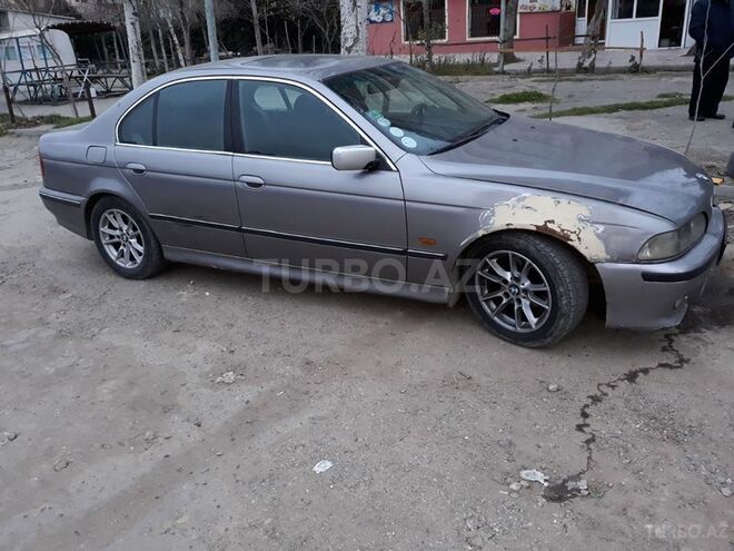 BMW 528 1996, 245,000 km - 2.8 l - Bakı