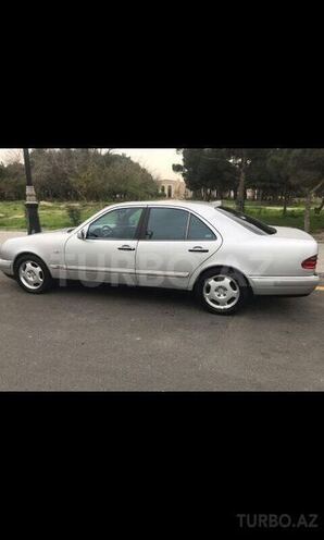 Mercedes E 200 1997, 265,000 km - 0.2 l - Bakı