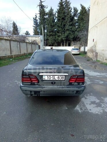 Mercedes E 220 1996, 1,500 km - 1.7 l - Şirvan
