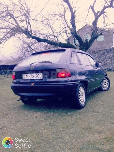 Opel Astra 1992, 400,000 km - 1.6 l - Zaqatala