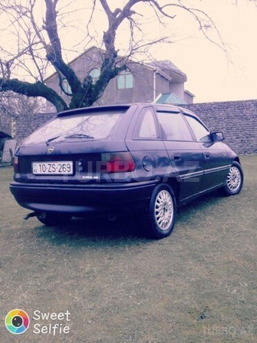 Opel Astra 1992, 400,000 km - 1.6 l - Zaqatala
