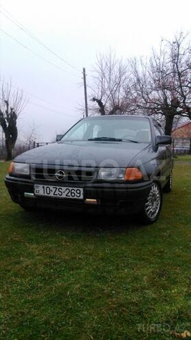 Opel Astra 1992, 400,000 km - 1.6 l - Zaqatala