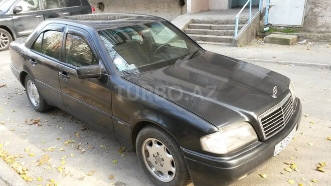 Mercedes C 180 1994, 228,000 km - 1.8 л - Bakı