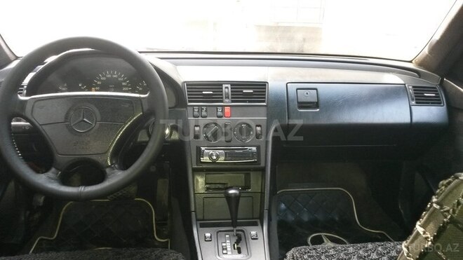 Mercedes C 180 1994, 228,000 km - 1.8 л - Bakı