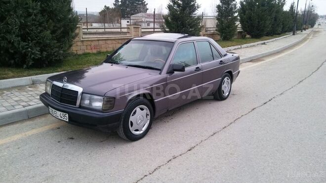 Mercedes 190 1991, 462,000 km - 1.8 l - Qobustan