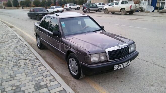 Mercedes 190 1991, 462,000 km - 1.8 l - Qobustan