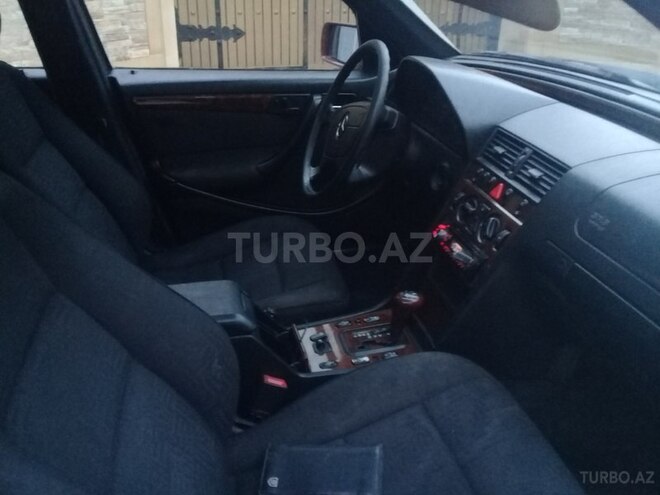 Mercedes C 220 2000, 412,000 km - 2.2 l - Bakı