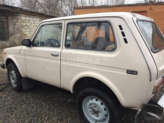 LADA (VAZ) Niva 1990, 200,000 km - 1.7 l - Tovuz