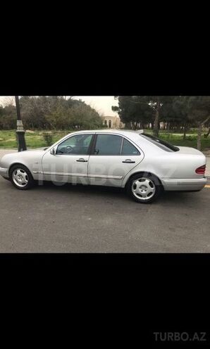 Mercedes E 200 1997, 265,000 km - 0.2 l - Bakı
