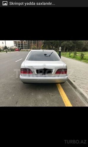 Mercedes E 200 1997, 265,000 km - 0.2 l - Bakı
