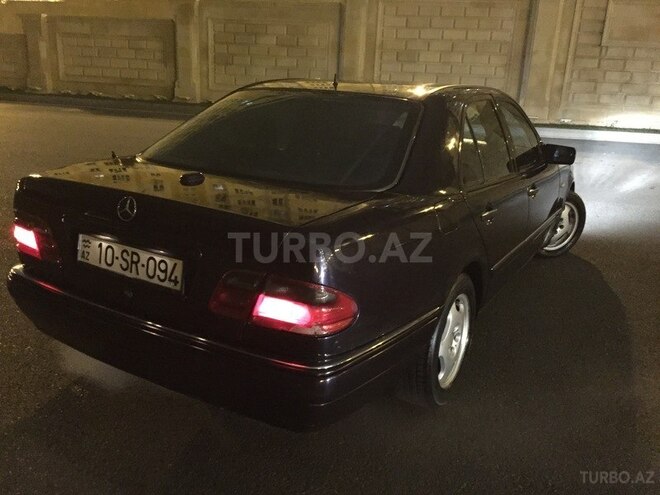 Mercedes E 280 1997, 330,000 km - 2.8 l - Bakı