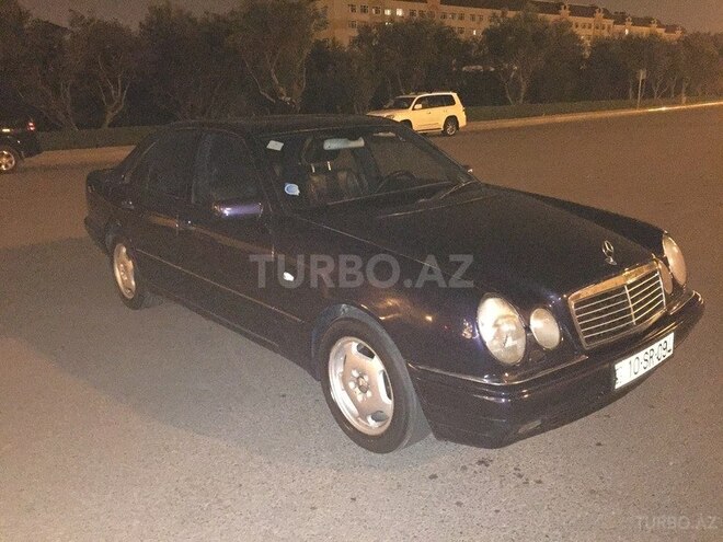 Mercedes E 280 1997, 330,000 km - 2.8 l - Bakı