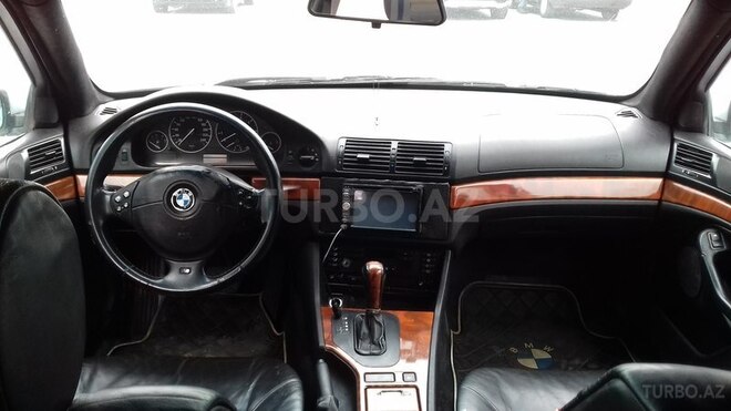 BMW 528 1997, 268,000 km - 2.8 l - Sumqayıt