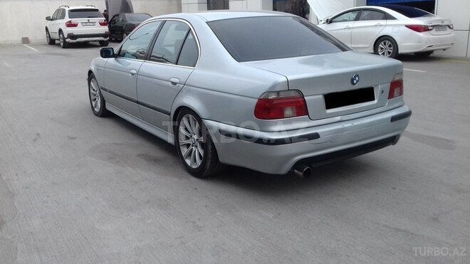 BMW 528 1997, 268,000 km - 2.8 l - Sumqayıt