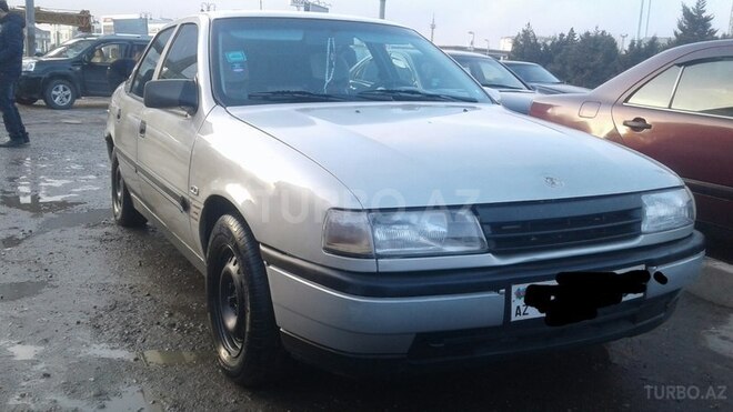 Opel Vectra 1994, 300,000 km - 2.0 l - Bakı