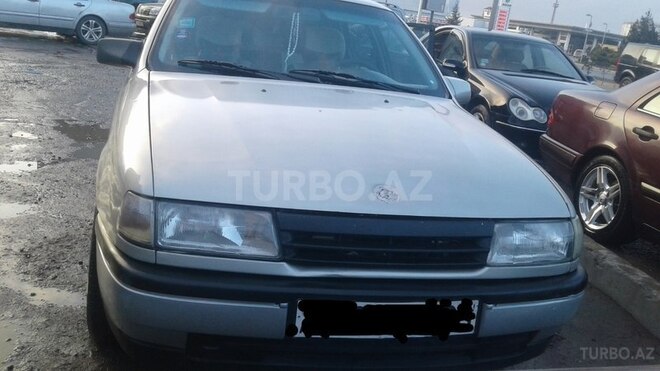 Opel Vectra 1994, 300,000 km - 2.0 l - Bakı