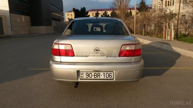 Opel Omega 1999, 239,000 km - 2.2 l - Sumqayıt