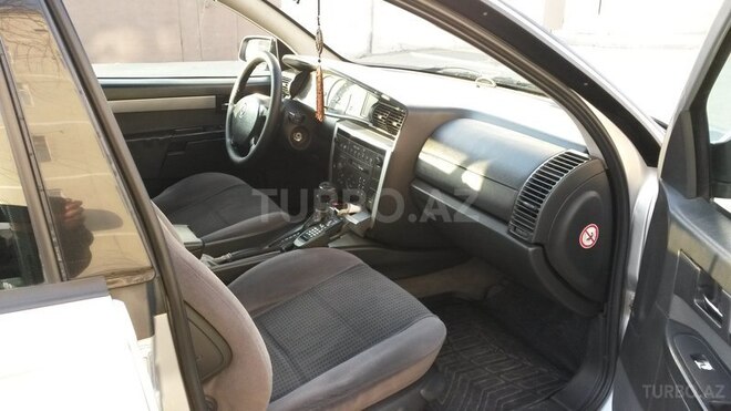 Opel Omega 1999, 239,000 km - 2.2 l - Sumqayıt