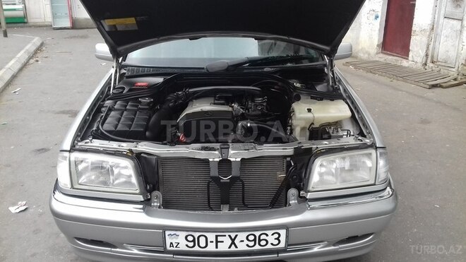 Mercedes C 230 1997, 206,589 km - 2.3 l - Bakı