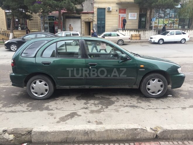 Nissan Almera 1998, 220,000 km - 1.4 l - Bakı