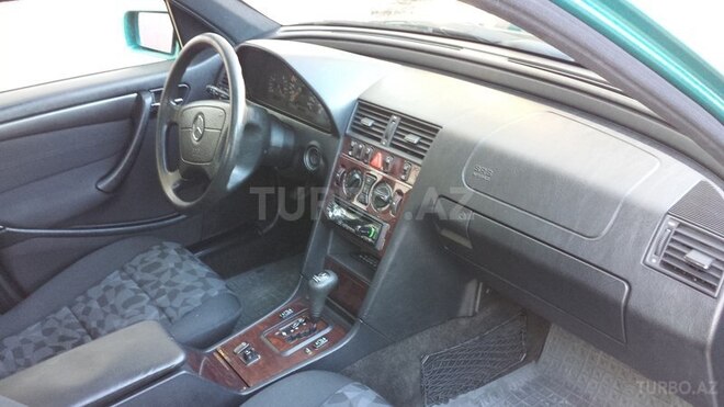 Mercedes C 180 2000, 208,700 km - 1.8 l - Bakı
