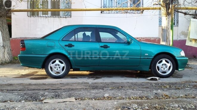 Mercedes C 180 2000, 208,700 km - 1.8 l - Bakı