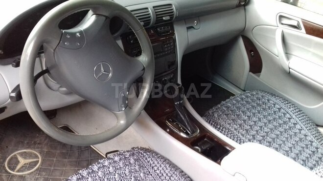 Mercedes C 240 2003, 235,532 km - 2.6 l - Gəncə