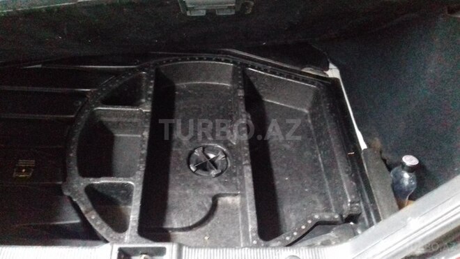 Mercedes C 240 2003, 235,532 km - 2.6 l - Gəncə