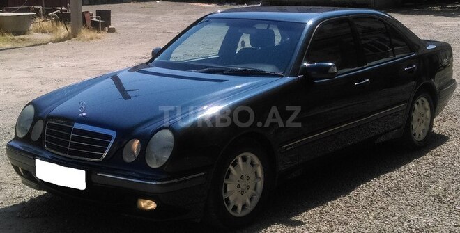 Mercedes E 220 2000, 281,000 km - 2.2 l - Bakı