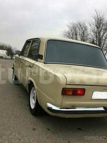 LADA (VAZ) 21011 1984, 230,000 km - 1.3 l - Bakı