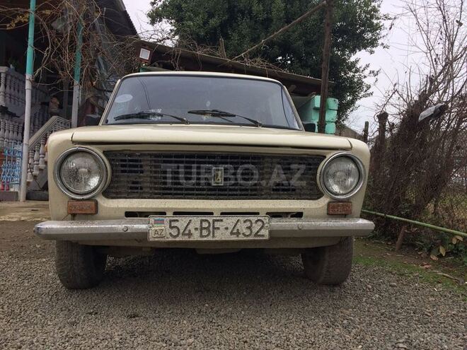 LADA (VAZ) 2101 1971, 25,000 km - 1.4 l - Astara
