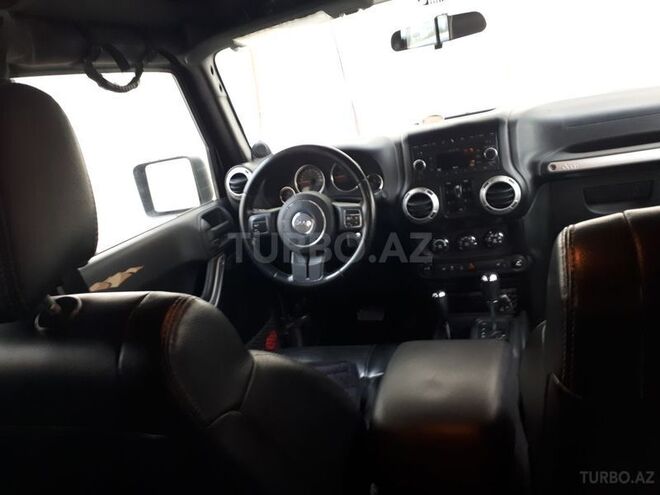 Jeep Wrangler 2011, 131,000 km - 3.8 л - Bakı